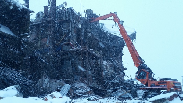 Demolition of the boiler house. - My, Dismantling, Business in Russian, Building, Demolition, Special equipment, Longpost