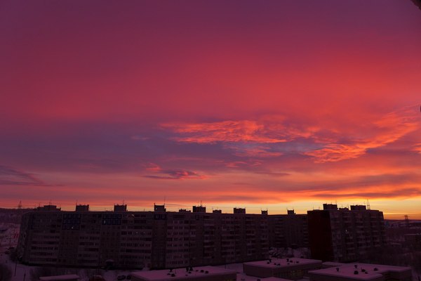 Багряный рассвет в Мурманске