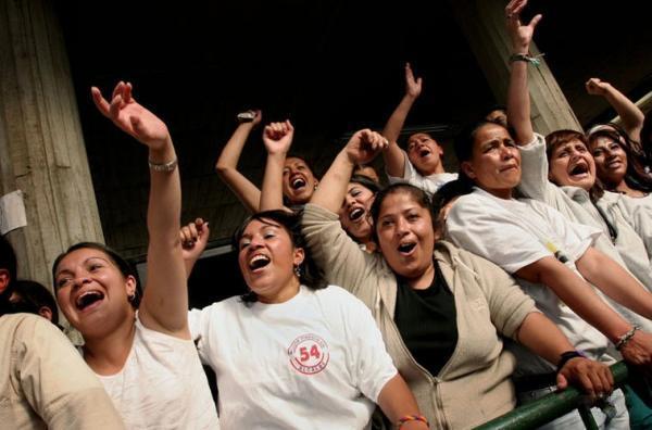 Miss Prisoner is a beauty pageant at the Good Shepherd Colombian prison in Bogota. - Prison, Beauty contest, Girls, Prisoners, Longpost