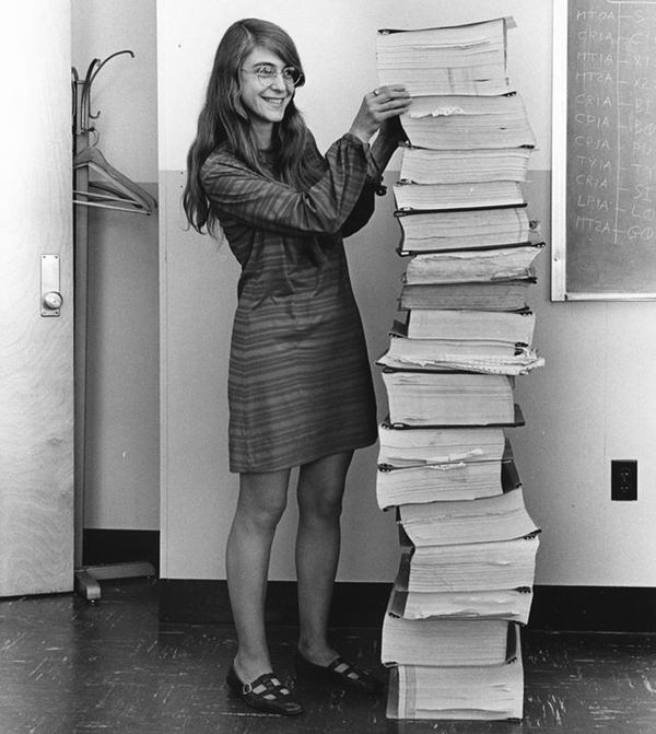 Margaret Hamilton with handwritten code for the Apollo spacecraft - Programming, Apollo, The code, , Discovery, Past