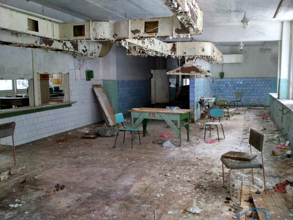 ПИОНЕРСКИЙ ЛАГЕРЬ В РОЩИНО ЗАВОДА СВЕТЛАНА И ПИОНЕРСКИЙ ЛАГЕРЬ СВЕТЛАНА РОЩИНО