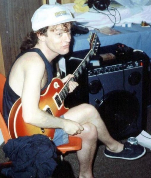 Angus Young and other guitars. - AC DC, Angus Young, Malcolm Young, Rolling Stones, Guitar, Longpost