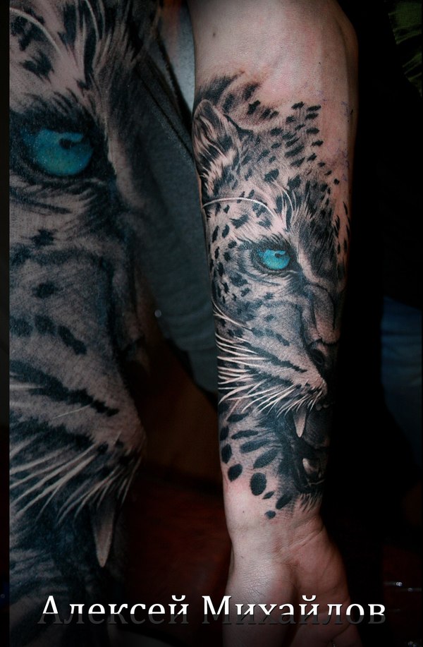 Tattoo in the style of realism, black and white - Cheetah, grin. Alexey Mikhailov - My, Tattoo, Tattoo artist, Cheetah, , Alexey Mikhailov, , , 