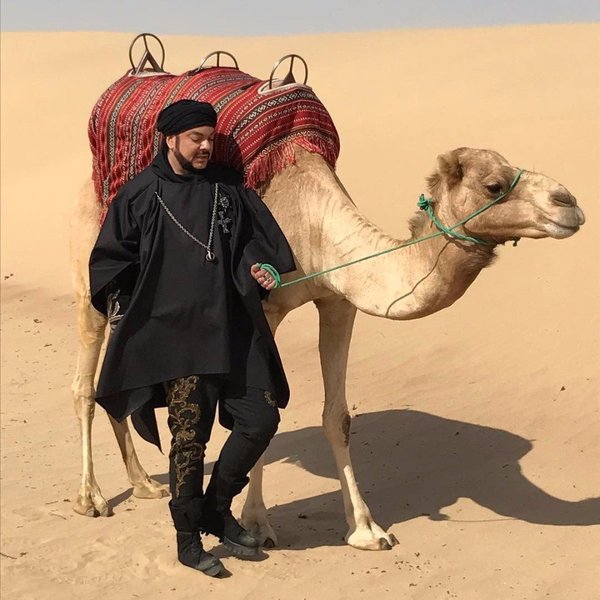 Updated mercedes-benz - Camels, The singers, Philip Kirkorov