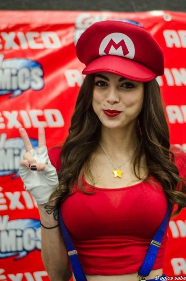 Cosplay Mario - Cosplay, Girls, Mario, Plumber, Suspenders