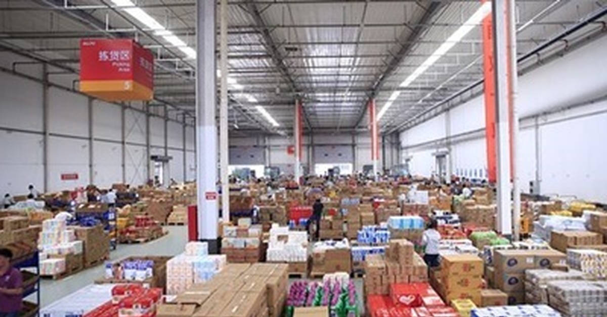 Склад китай. Посредник таобао. Поставщик товаров из китая. Растаможка грузов. Логистика из китая.
