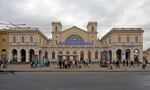 Free toilet at the Baltic Station. St. Petersburg. (In St. Petersburg to drink and ...) - Saint Petersburg, Baltiysky Railway Station, Toilet, Is free