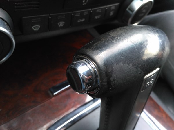 Tuareg 2005 release for 575,000 rubles - firewood. - My, Auto, Help, Autoselection, Moscow, Longpost