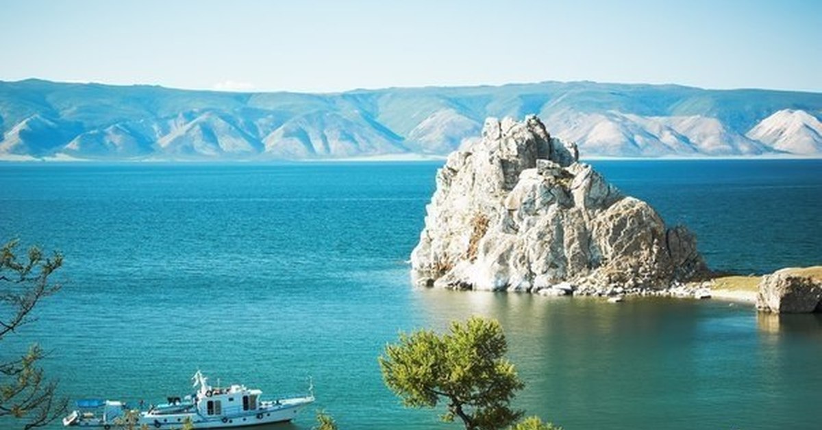 Lake baikal has the most in the. Озеро Байкал. Ольхон. Озеро Байкал (Иркутская область, Иркутск). Юг Ольхона летом.