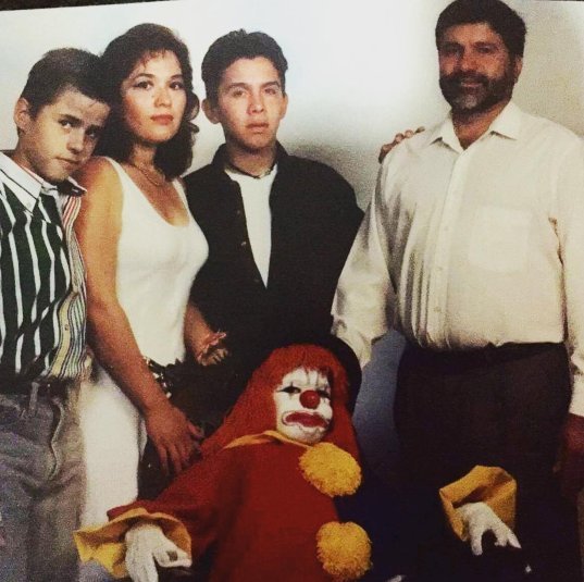 Favorite photo - Clown, Horror, Reddit, Family photo