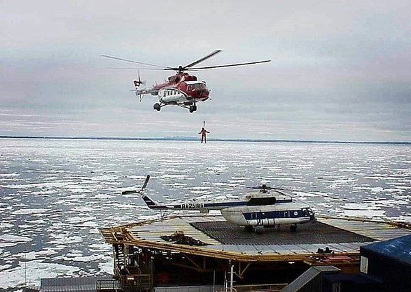 Sometimes a shift on a rig can look something like this... - Shelf, Drilling, Watch, Wetsuit, Arctic, Shifting