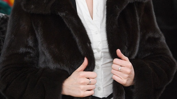 A fur coat for half a million was stolen from the manager of the Comedy Club in Moscow - Theft, Crime, Moscow, Comedy club, Manager, Bar, Cloth, news