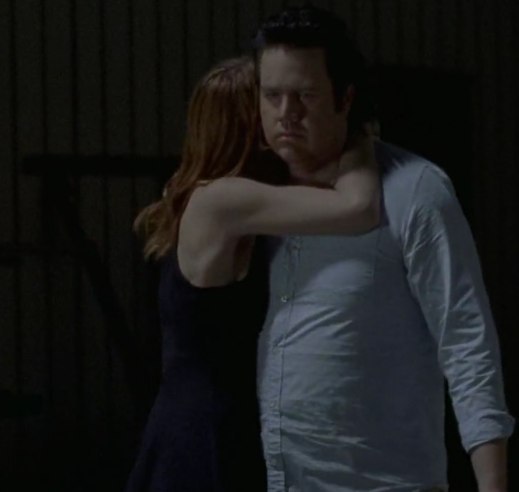 Your face when a woman hugs you and you don't know what she needs - Nerd, Hugs, the walking Dead