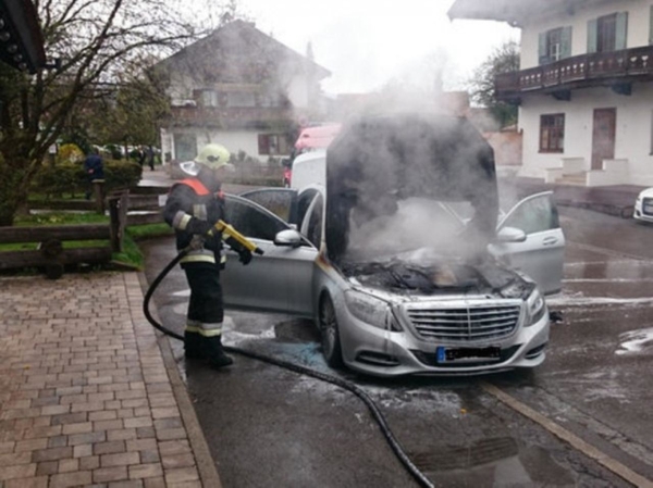 More than 1 million Mercedes-Benz recalled worldwide due to fire risk - Mercedes, Daimler, Auto