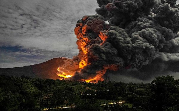 Sinaburg volcano eruption, Indonesia - Indonesia, The photo, Nature, Mount Sinabung