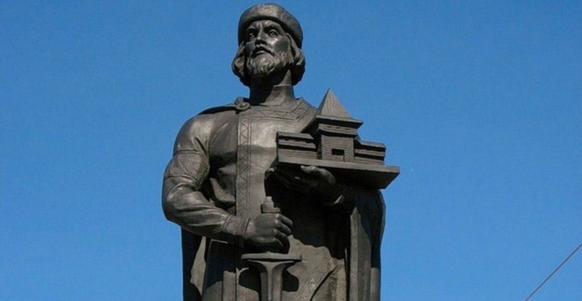 Фото памятника ярославу мудрому в ярославле фото