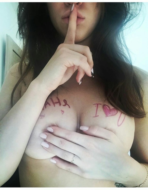 Signa is the best way to show. Love - NSFW, My, Strawberry, Boobs, Homemade, Erotic