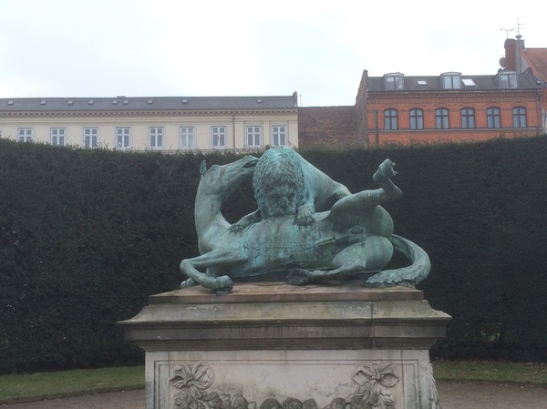 When I slept on the edge - Spinning top, Bitten on the barrel, Copenhagen, Denmark