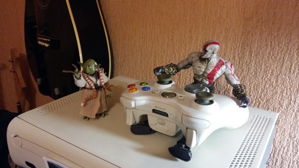 Small installation - My, Kratos, Yoda, Xbox 360, Installation