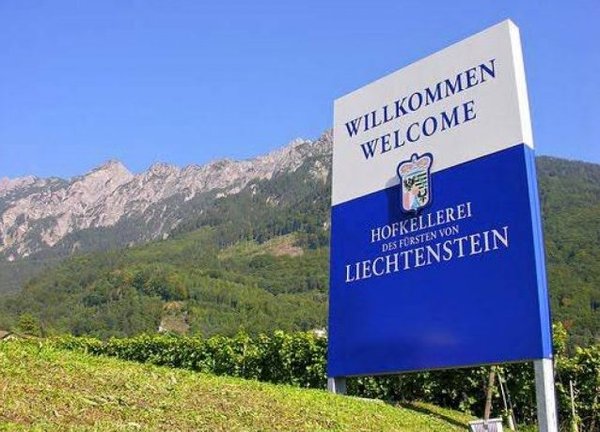 How I was a refugee. Part 15. About my new friends-refugees in Liechtenstein. - My, Refugees, Friends, Humor, Mat, Life stories, Adventures, Advocate, Longpost