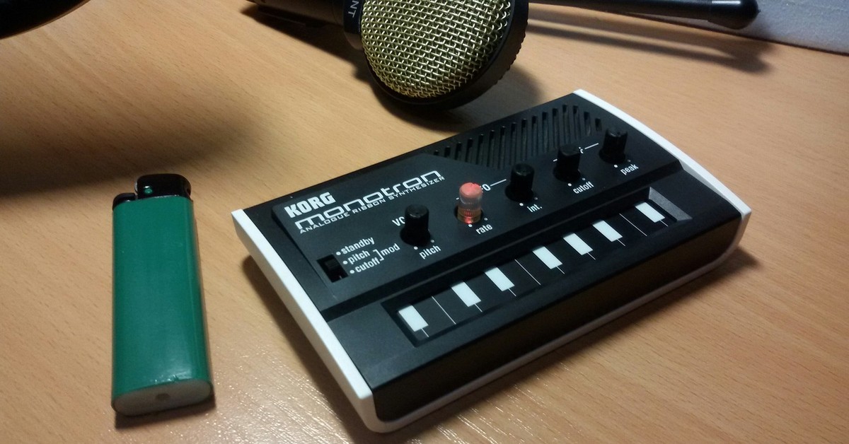 мини электроника. плеер электроника "п-401с". японский синтезатор.