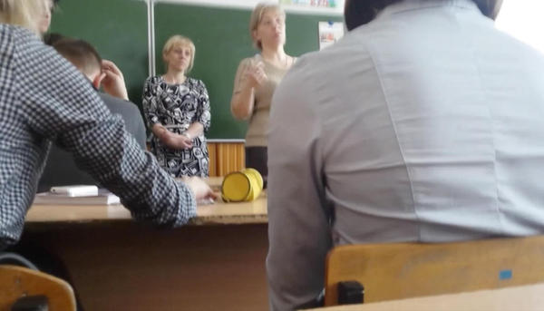 The director had a conversation with the students due to the fact that one of the students signed up for Navalny's rally - School, Longpost, Dmitry Medvedev, Alexey Navalny, Politics