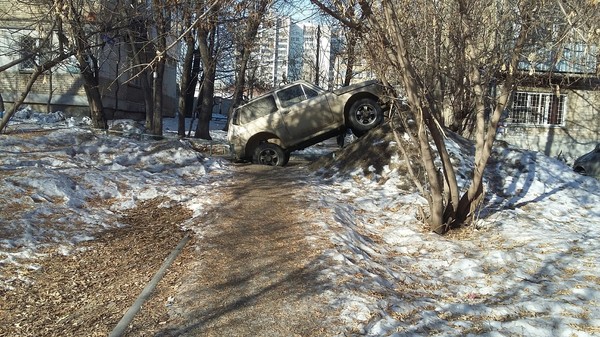 Just parking in Chelyabinsk. - My, Parking, Chelyabinsk