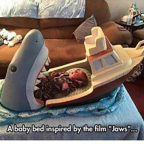 The Parent of the Year award for the best crib goes to... - Family, Children, Baby bed, Jaws