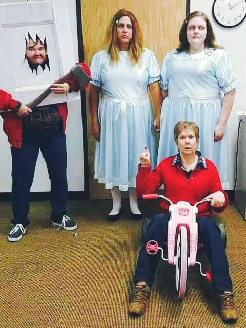 Halloween, a fun holiday for sick children - Not mine, Shine, Halloween, Shining stephen king, Here comes Johnny, Twins, Cosplay