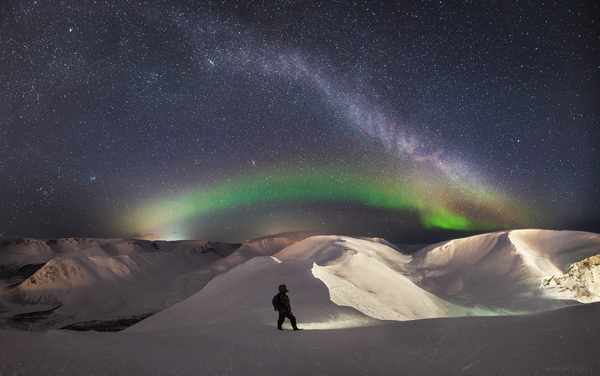 Milky Way over the Khibiny - My, Landscape, Person, The photo, Spring, Khibiny, Russia, Light, Shine, Polar Lights