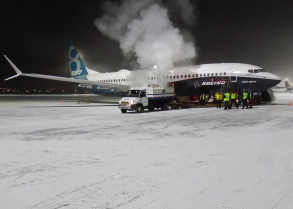 New generation Boeing 737 tested in Yakutian frosts - Aviation, Transport, Trial, Boeing 737, Yakutia, Video, Longpost