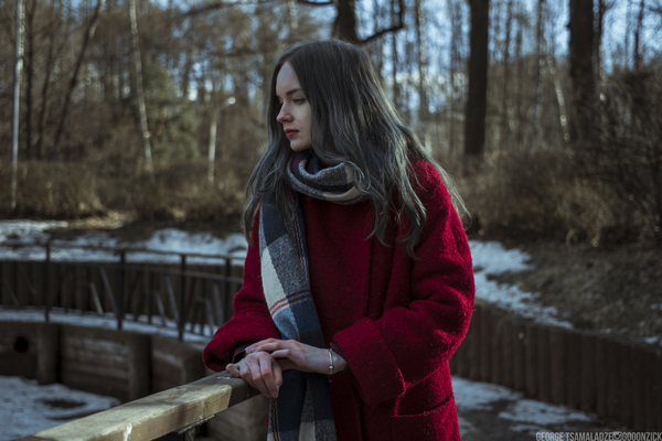 I walked around Sokolniki in search of a shot ... - My, Sokolniki, Girls, Portrait, Canon 600D, Longpost