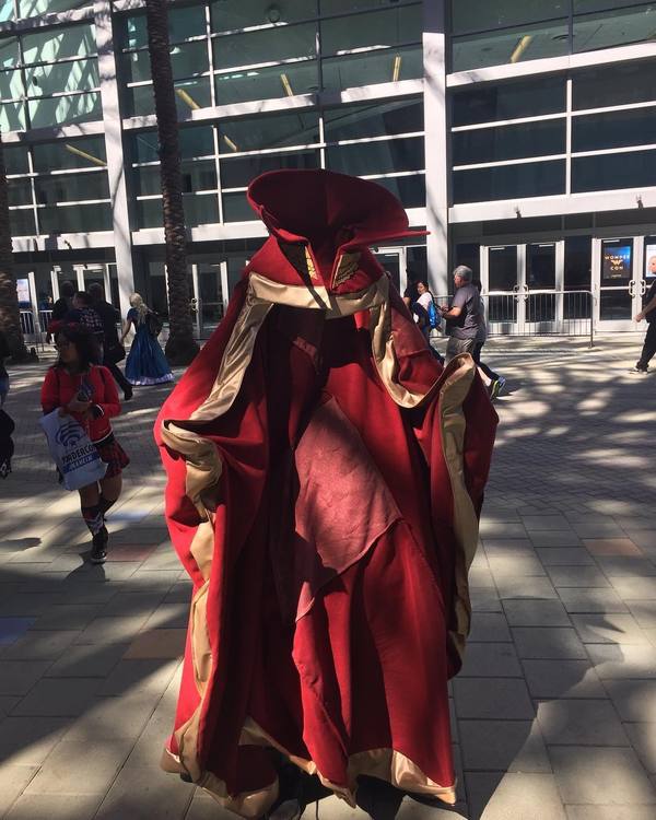 Косплей плаща левитации Доктора Стрэнджа