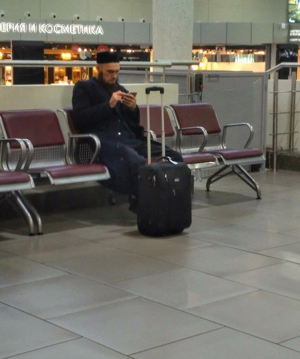 Мусульманин,ошибочно заподозренный в организации теракта, уехал из Петербурга