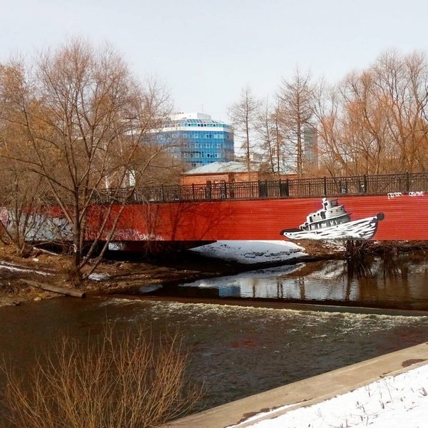 Кораблик в центре Екатеринбурга - Граффити, Стрит-Арт, Екатеринбург