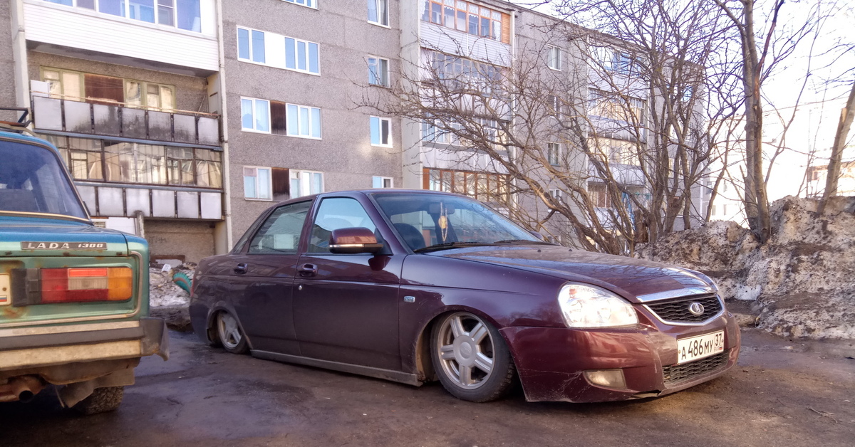 Баклажан лад. Лада седан баклажан. Lada седан баклажан. Баклажановая Лада седан. Лада седан баклажан заниженная.