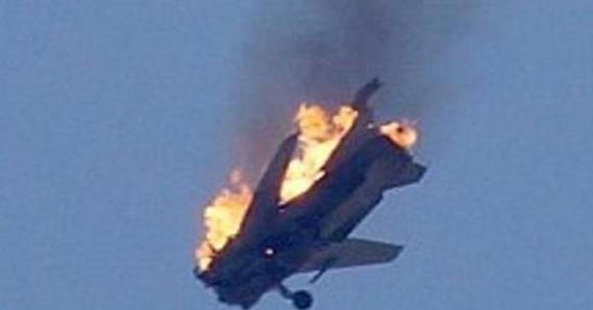 Правда что сбивают самолеты. Сирия сбитый самолет России су24. В Сирии сбили российский самолет Су.