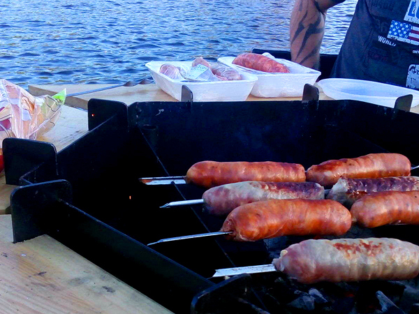 A new type of recreation in Moscow - PICNIC ON THE WATER - My, , Shashlik, , Picnic, Longpost