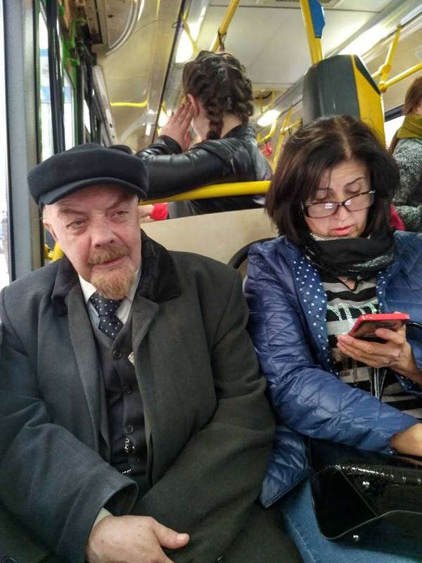 I decided to visit you, my grandchildren - Time Traveler, Lenin, Ilyich, Trolleybus, Moscow, Doubles