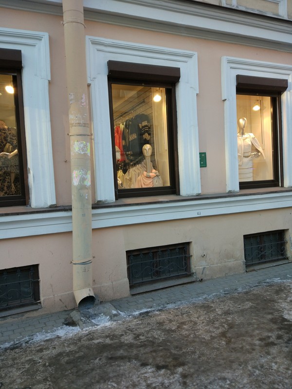 These are the mannequins we have in St. Petersburg. - My, Saint Petersburg, Dummy, Neck, Longpost