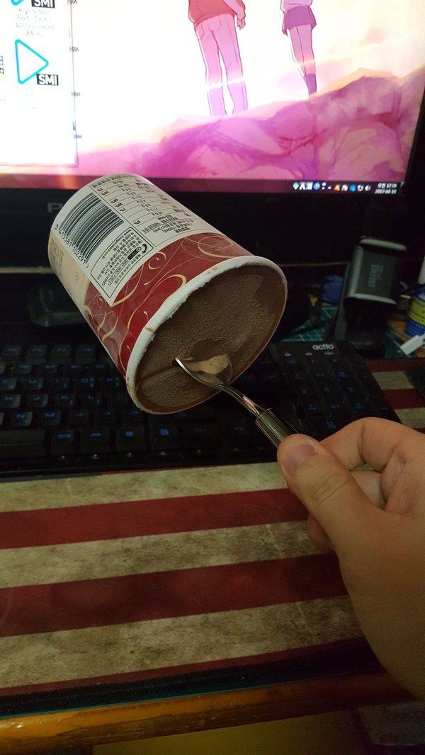 When ice cream made iron - Twitter, Ice cream, A spoon, Defeat, Longpost