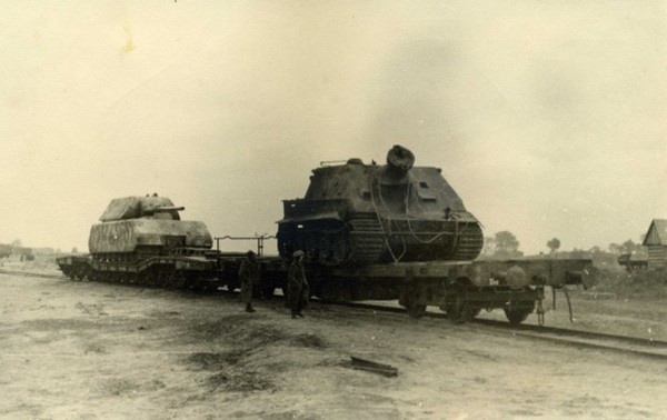 Trophies from Germany go to Kubinka - Panzerkampfwagen VIII Maus, Sturmtiger, Tanks, Self-propelled gun