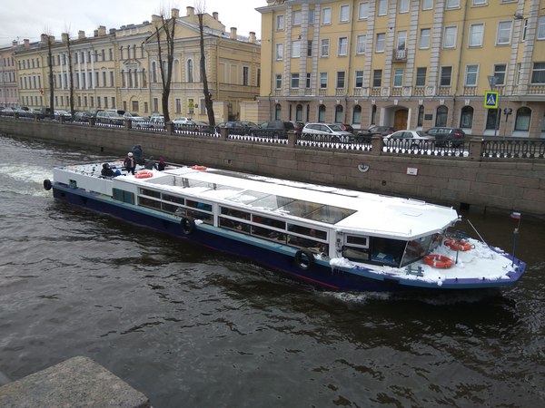 When you can feel a little Chelyuskin - My, , Navigation, River, Saint Petersburg