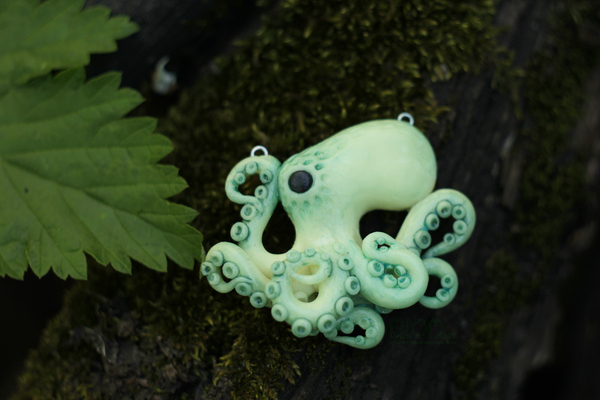 Luminous octopus. - My, Pendant, Polymer clay, Acrylic, Liquorice