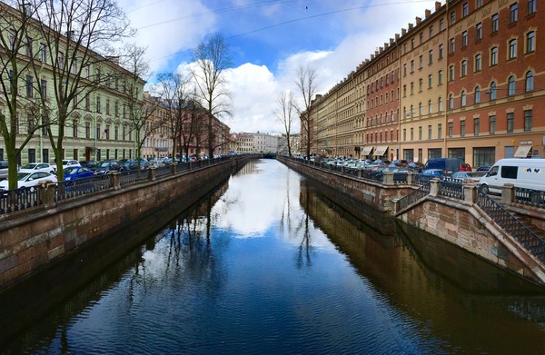 View of the Griboyedov Canal from the hay bridge - My, Griboyedov Canal, Saint Petersburg, Spring, Beautiful view, Channel, iPhone, All good, , Love