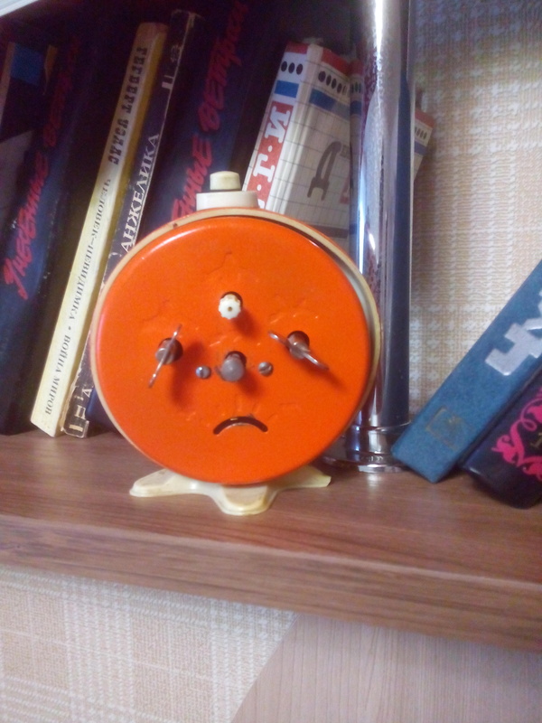 My alarm clock is tired - Face, My, My, Fatigue