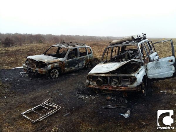 Sakhalin residents lost their cars because of the unextinguished brazier - Sakhalin, Fire, , Video, The photo, Text