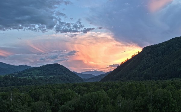 Никакого фотошопа, просто HDR. - Моё, Горный Алтай, Горы, Закат, Красота, Природа, Республика Алтай