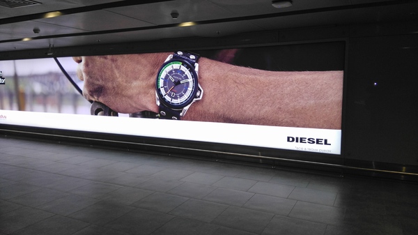 Advertisement for DIESEL watches at Pulkovo airport - My, Advertising, Idiocy