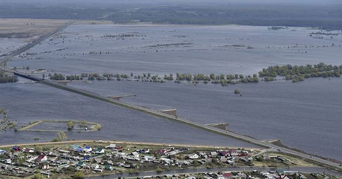 Погода в абатском тюменской. Абатское Тюменская область. Село Абатское Абатского района Тюменской области. Паводок в Тюменской области. Тюмень в Абатском. Тюменская область.